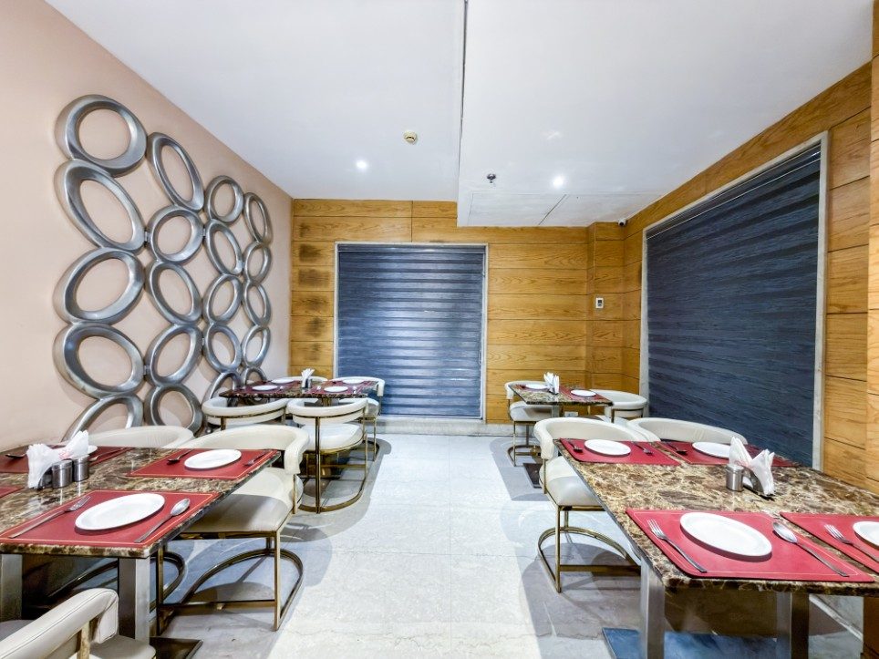 The sculpted feature wall in the Sakun dining room, Hotel Sawera Grand, Amritsar