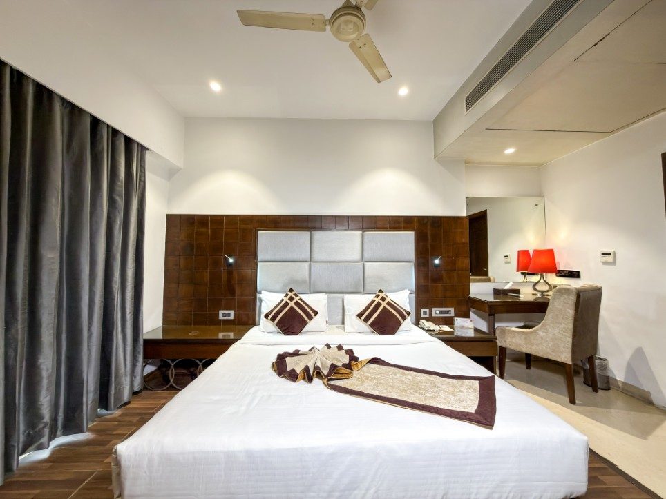 The Business Room at Hotel Sawera Grand, Amritsar