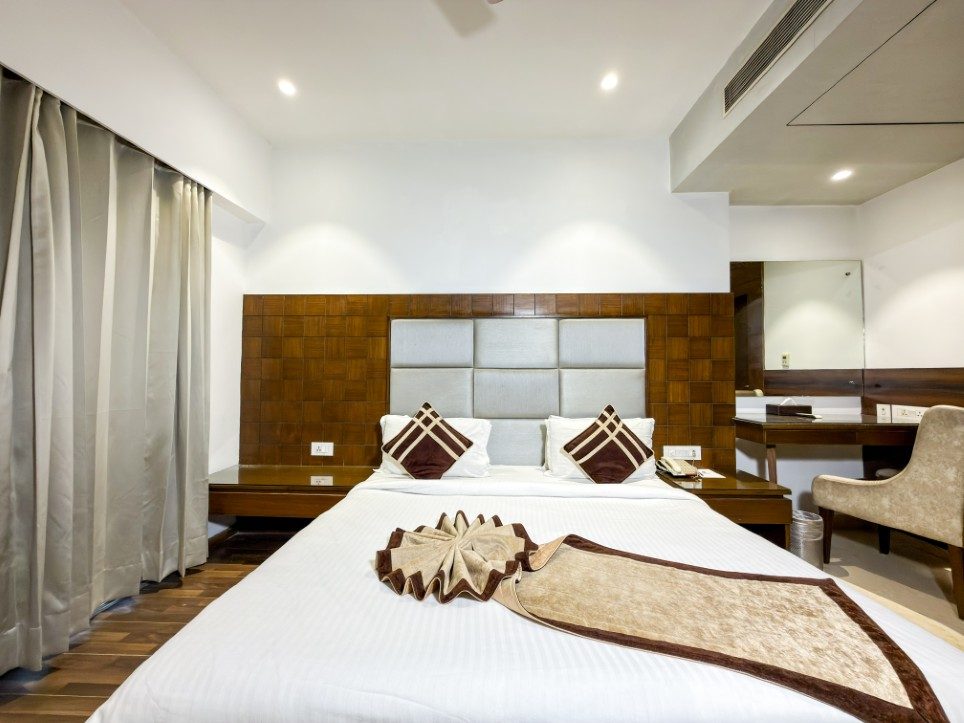 Business Room with Balcony — photo 6
