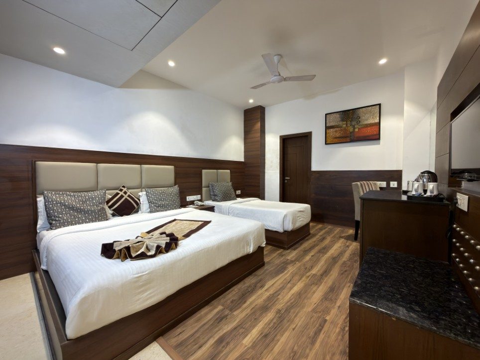 The Executive Triple Room sleeping three, Hotel Sawera Grand, Amritsar