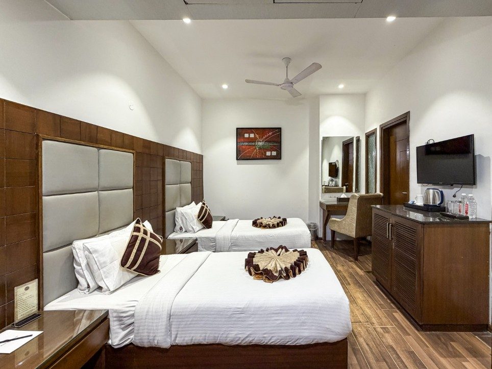 The Executive Twin Room with two single beds, Hotel Sawera Grand, Amritsar